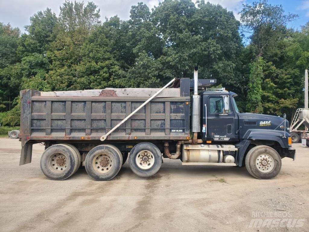 Mack CL713 Sklápače