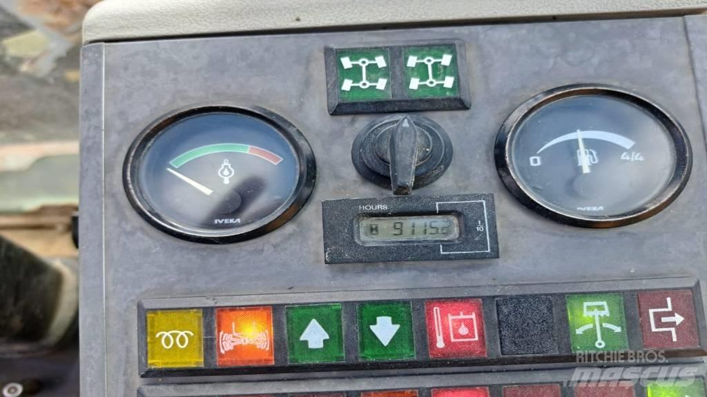 Liebherr 308 Kolesové rýpadlá