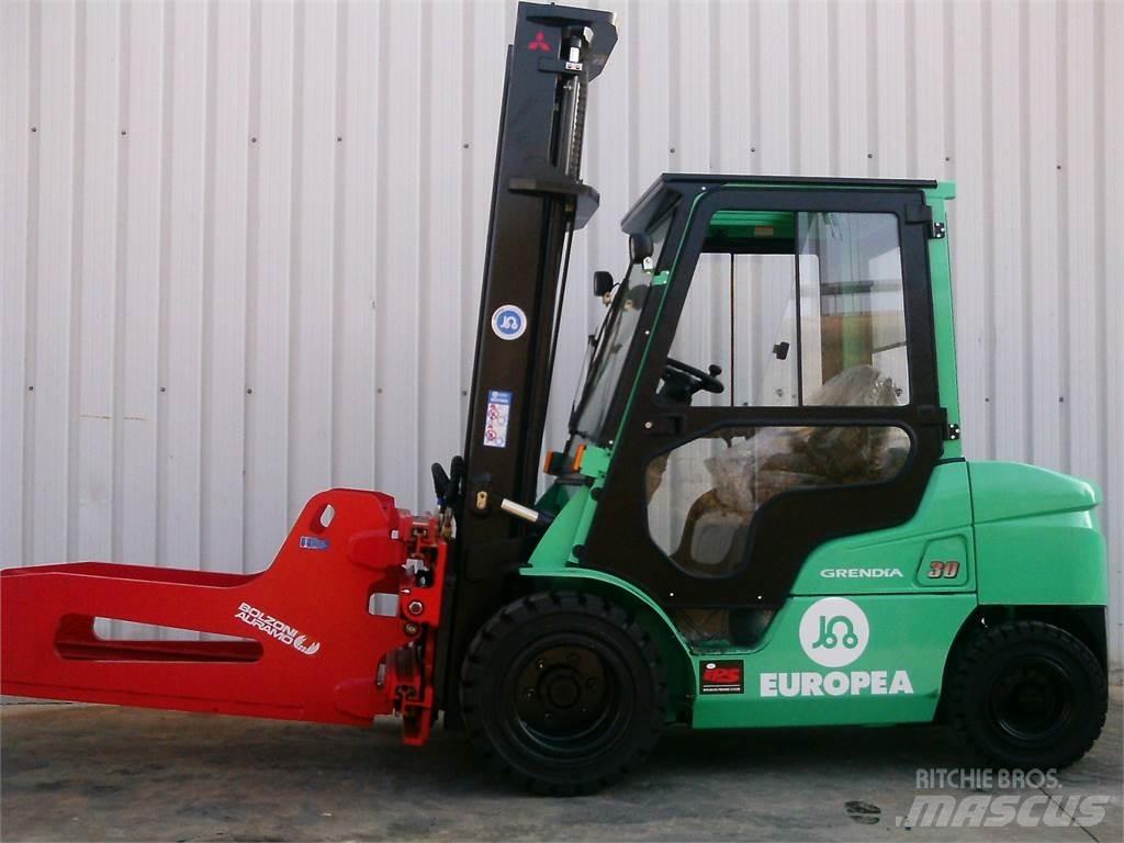 Mitsubishi FD30NTD Dieselové vozíky