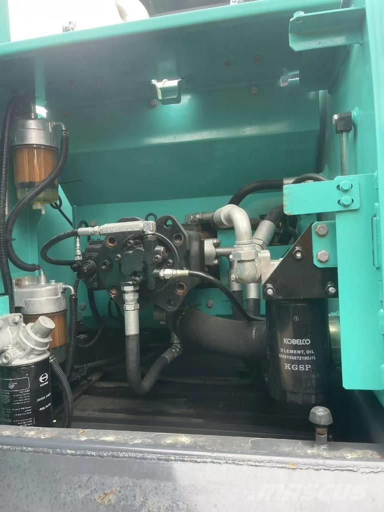 Kobelco SK 200 Pásové rýpadlá
