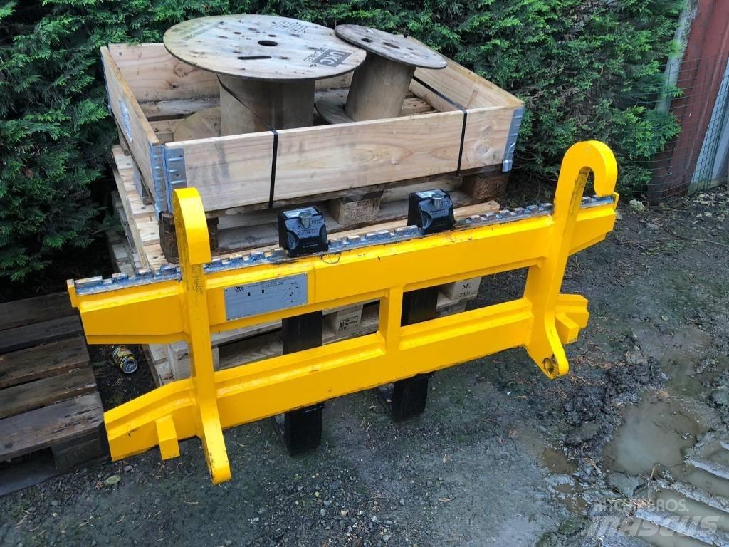 JCB PALLET FORKS Ďalšie nakladače, rýpadlá a príslušenstvo