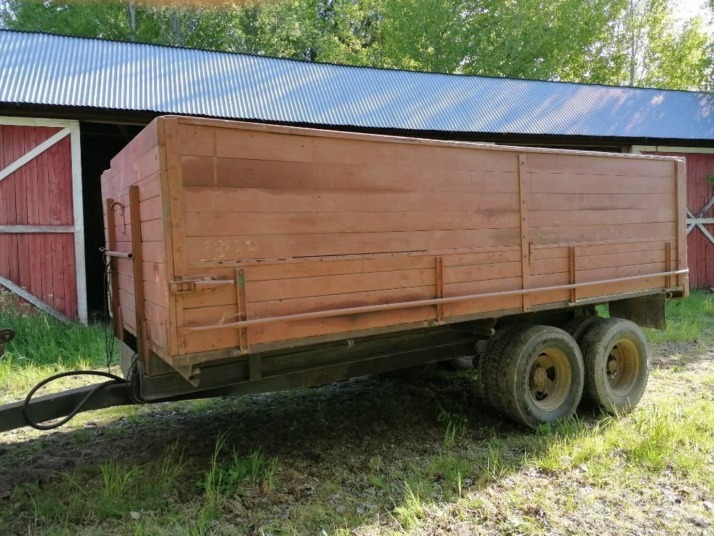  Perävaunu n. 10m3 Obilné návesy
