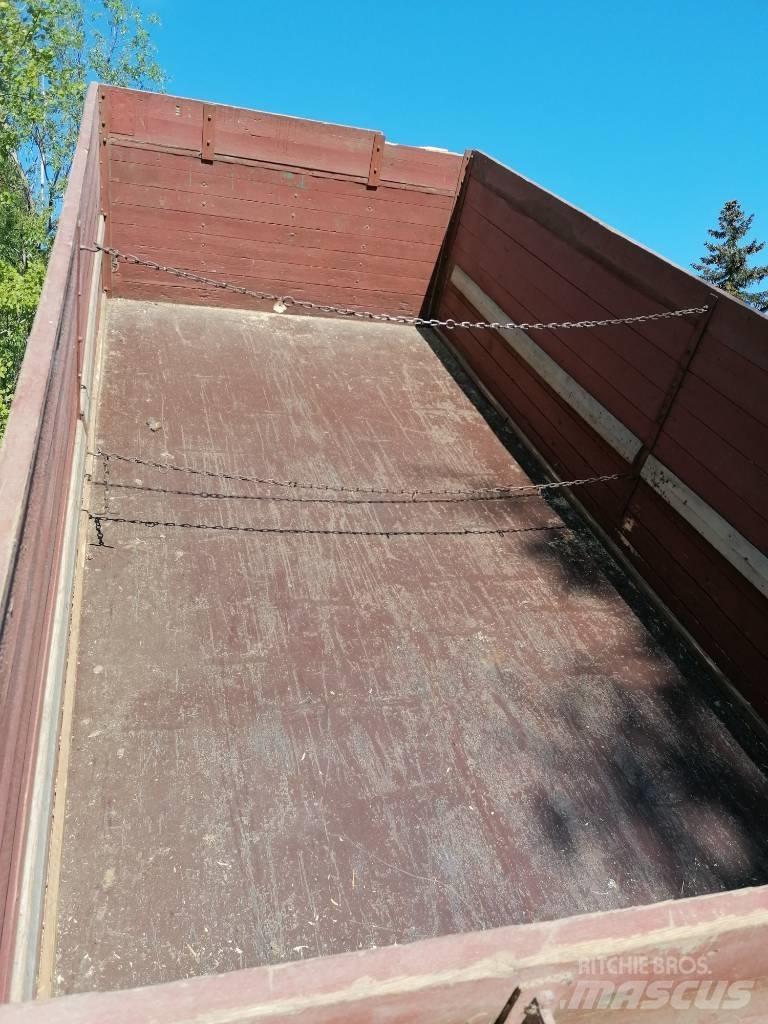  Perävaunu n. 10m3 Obilné návesy