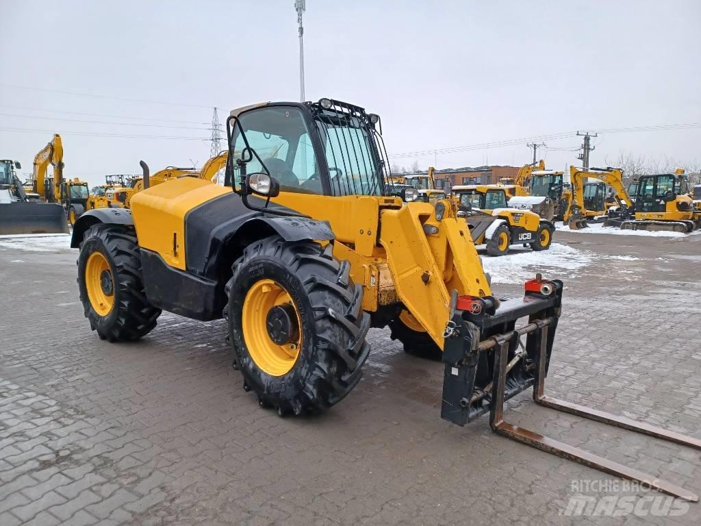 JCB 531-70 Teleskopické manipulátory