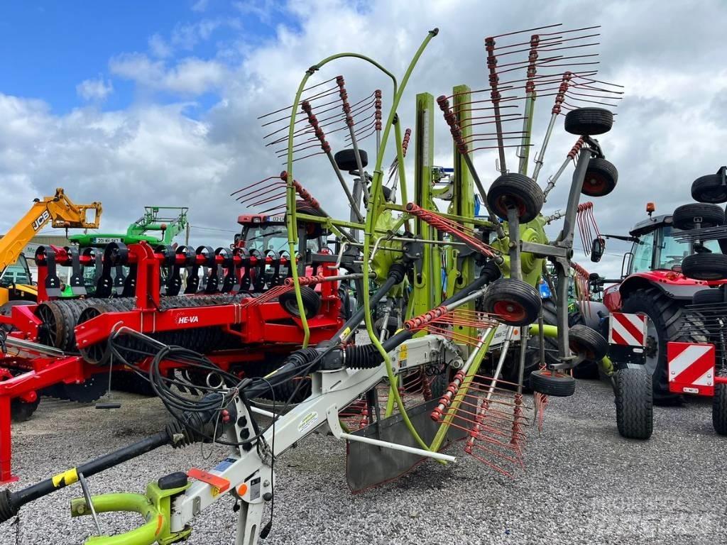 CLAAS Liner 2900 Obracače a zhrabovače sena