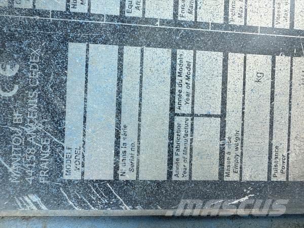 Manitou 200ATJ Kĺbové plošiny