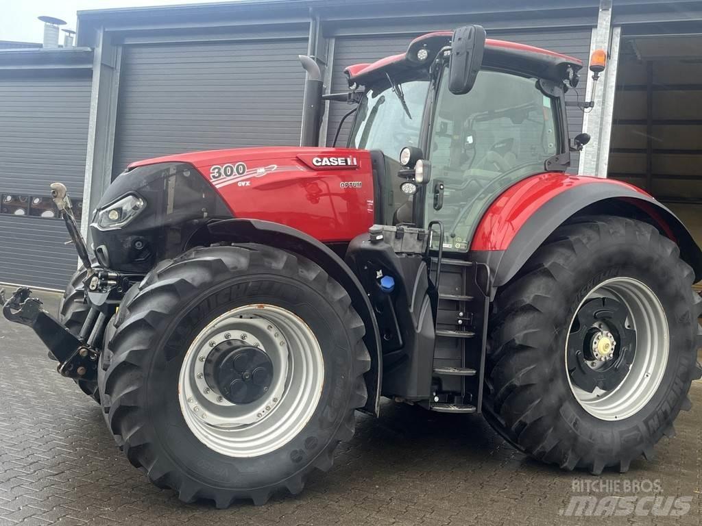 Case IH CVX 300 Traktory
