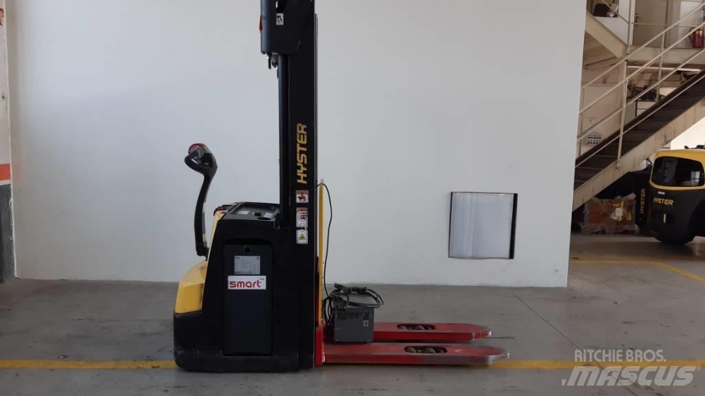 Hyster S1.6 Ručne vedené vysokozdvižné vozíky