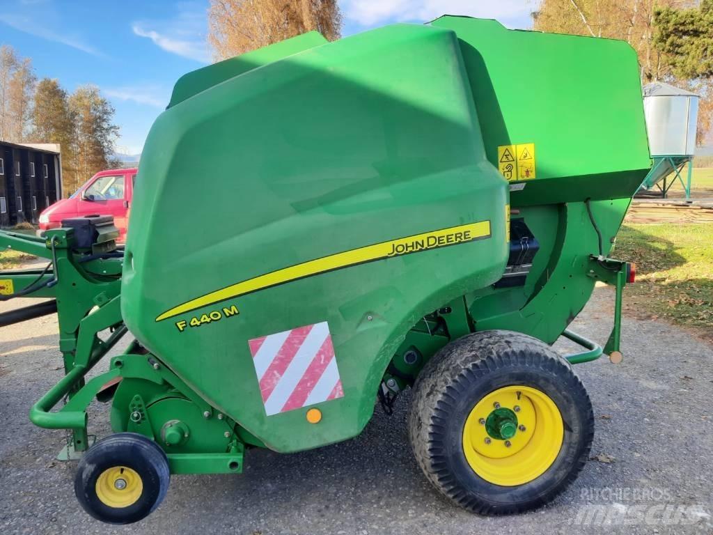 John Deere F 440 M Lisy na okrúhle balíky