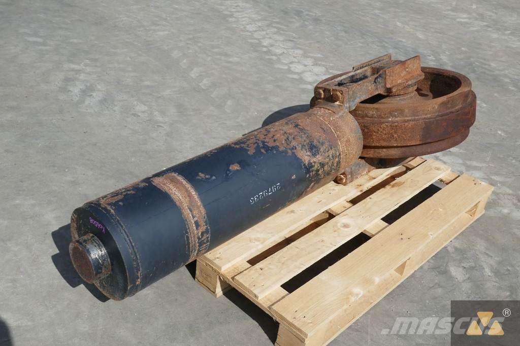 CAT 357-7560 Pneumatiky, kolesá a ráfiky