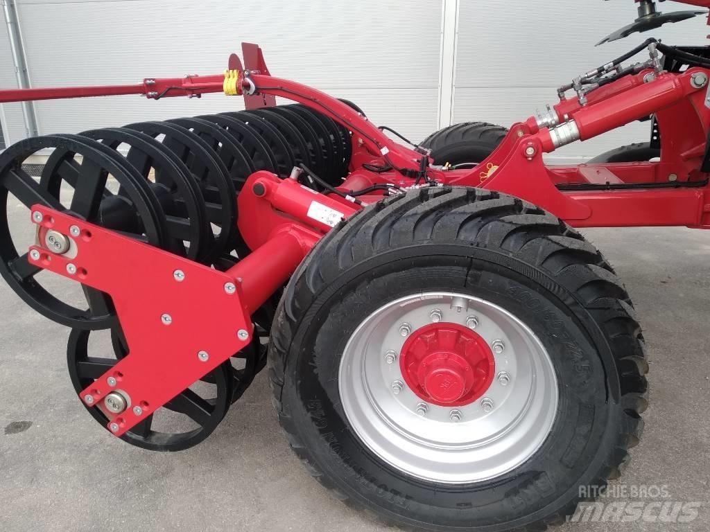 Horsch Joker 8 HD Tanierové brány