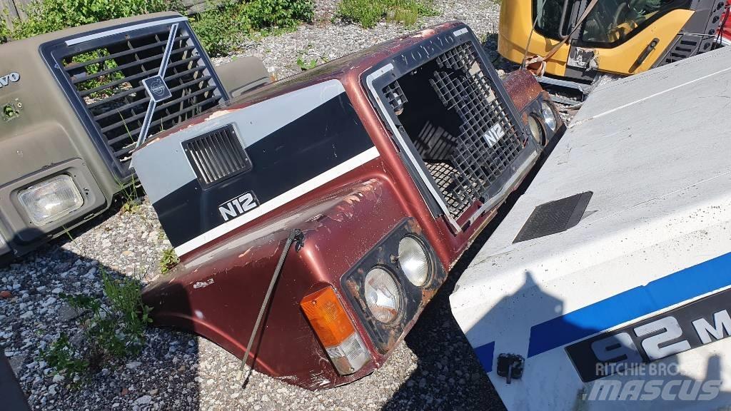 Volvo N7 - N12 HOOD Kabíny a interiér
