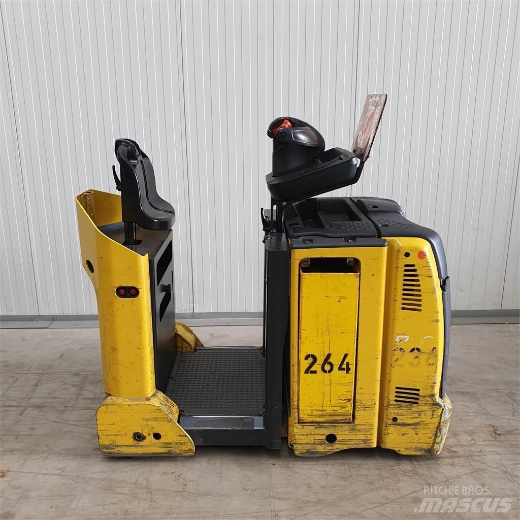 Linde P30C Vlečné vozíky