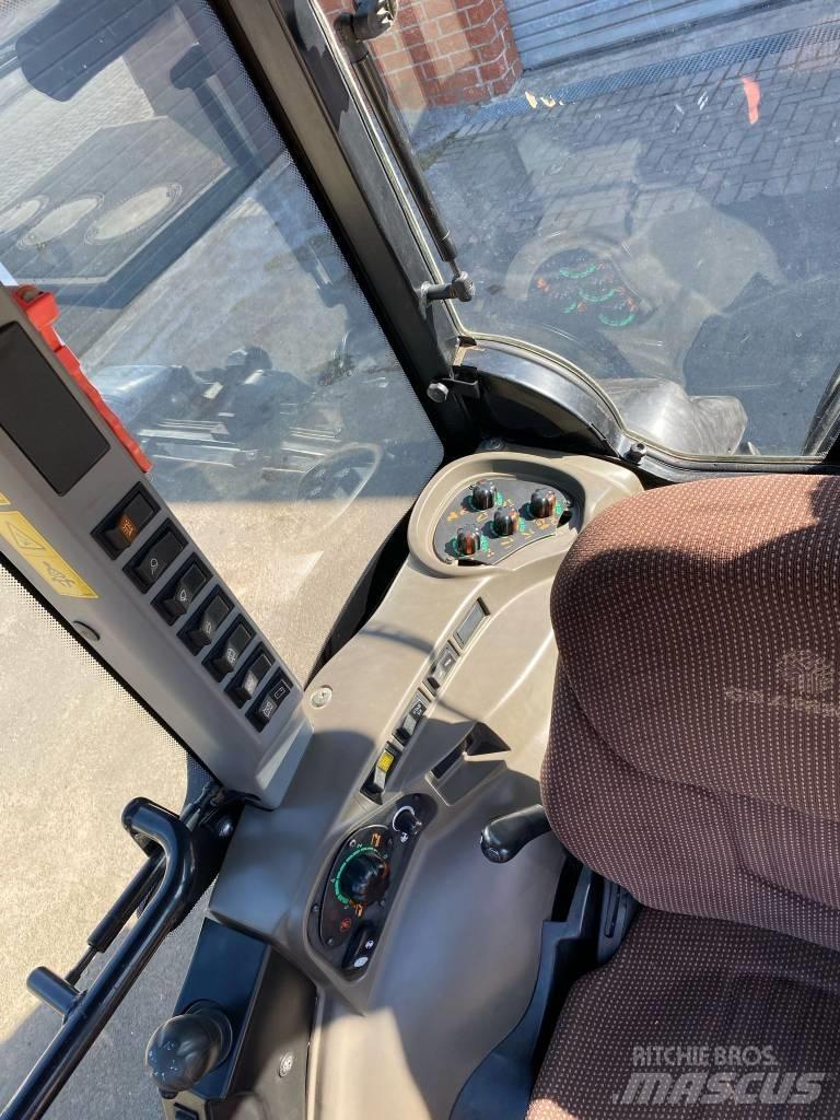 Case IH Quantum 95 V Traktory