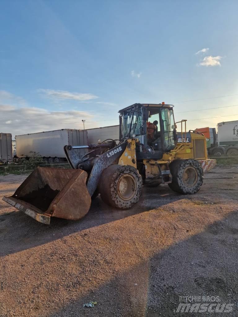 Bell L 1506 E Kolesové nakladače