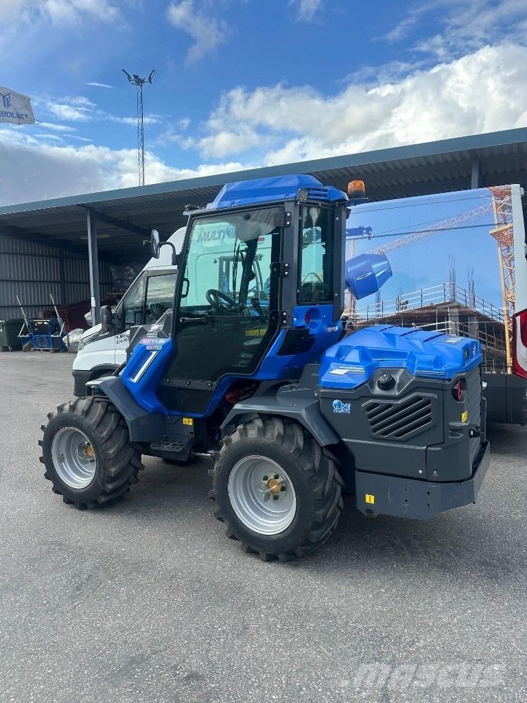 Multione 11.6 Šmykom riadené nakladače