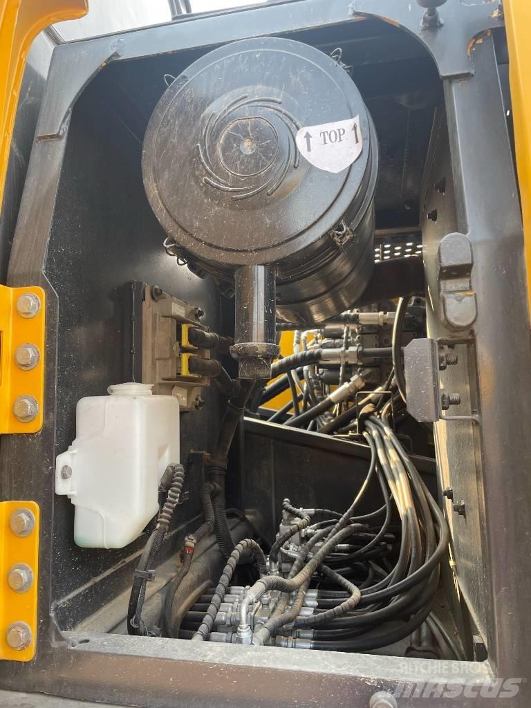 Volvo EC 210 Pásové rýpadlá