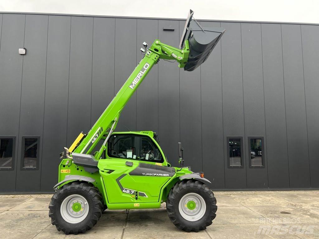 Merlo TF42.7TT-136 Teleskopické manipulátory