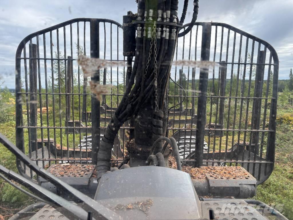 Ponsse BUFFALO 8W Lesné traktory