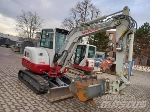 Takeuchi TB 240 DPF Mini rýpadlá < 7t