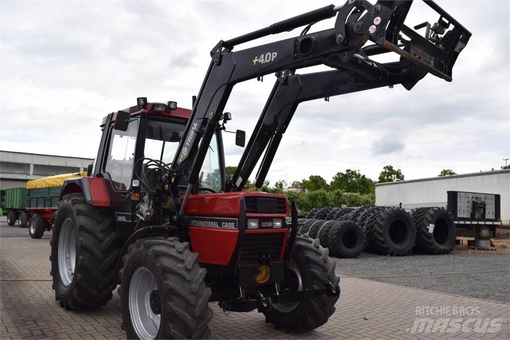 Case IH 844 A/S Traktory