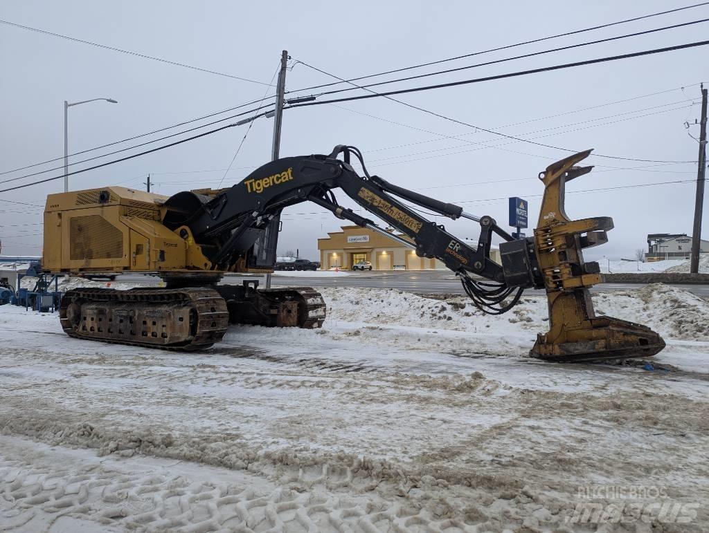 Tigercat X870D Stínacie harvestory