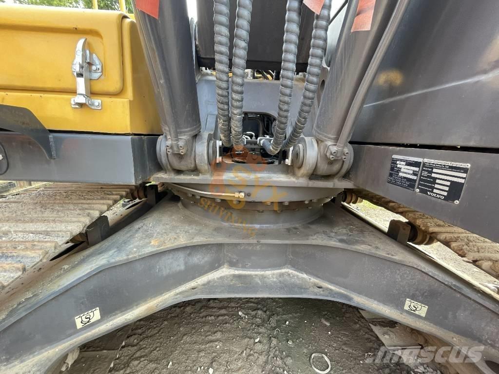 Volvo EC 200 D Pásové rýpadlá