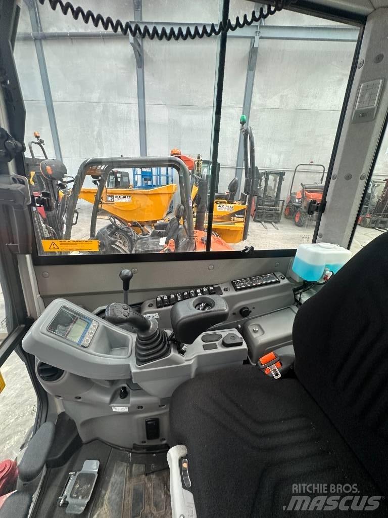 Takeuchi TB 325 R Mini rýpadlá < 7t