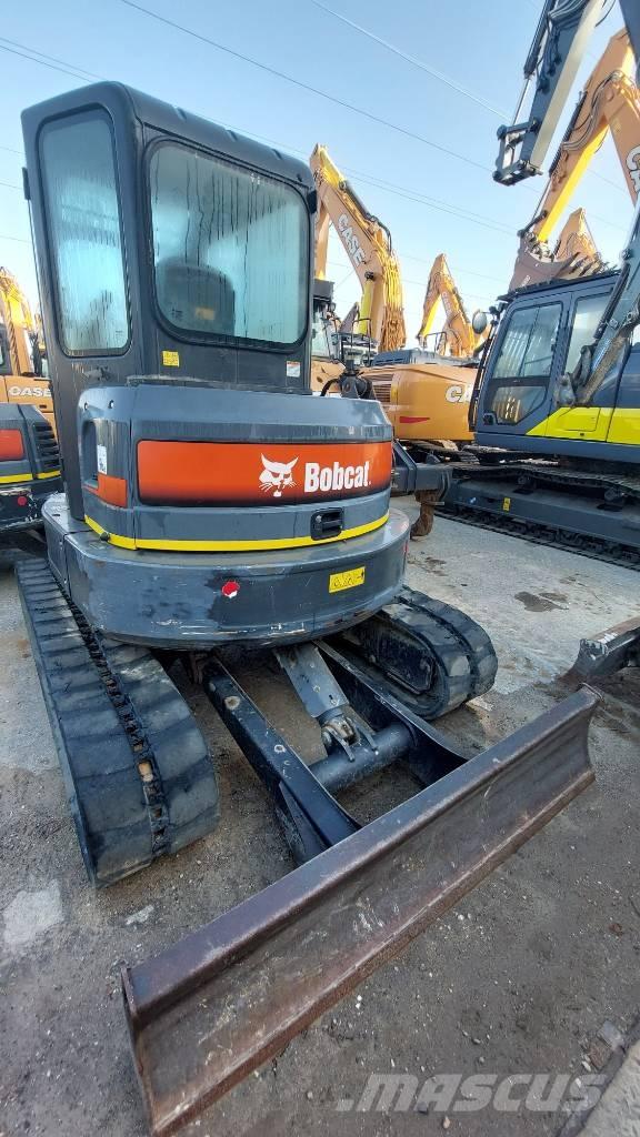 Bobcat E-50 BB-E50 Pásové rýpadlá