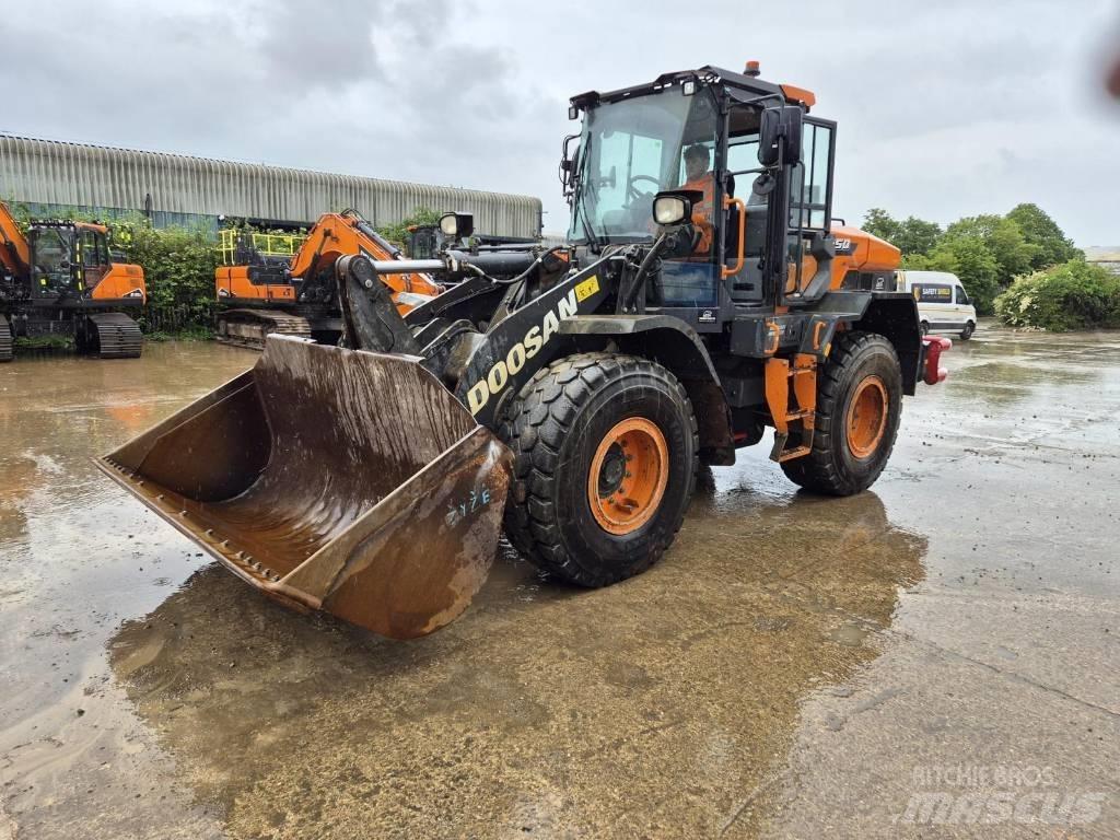 Doosan DL 250-7 Kolesové nakladače