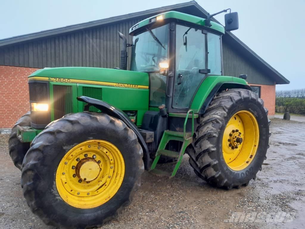 John Deere 7800 Traktory