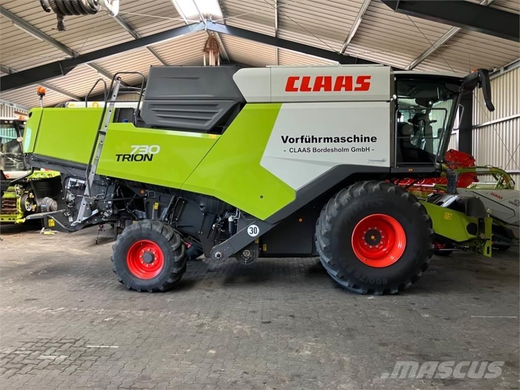 CLAAS TRION 730 Kombinované zberacie stroje