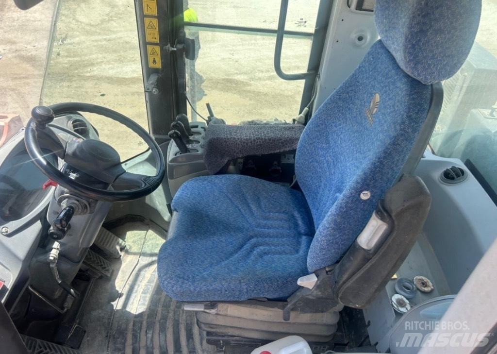 Hitachi ZW 310-5 Kolesové nakladače