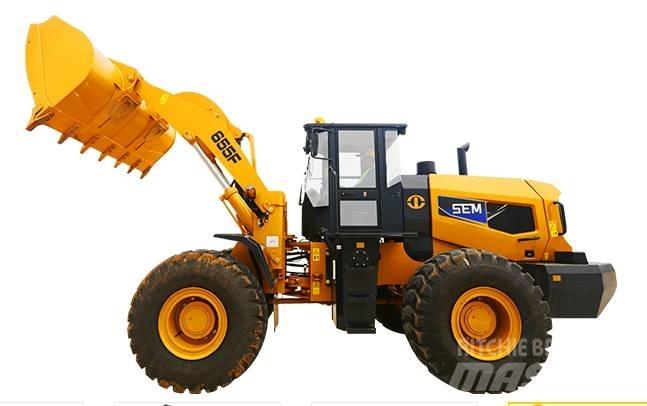 CAT 655F Kolesové nakladače