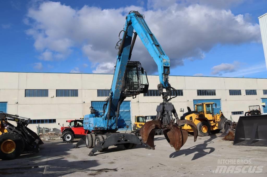 Fuchs MHL 331 E Stroje pre manipuláciu s odpadom