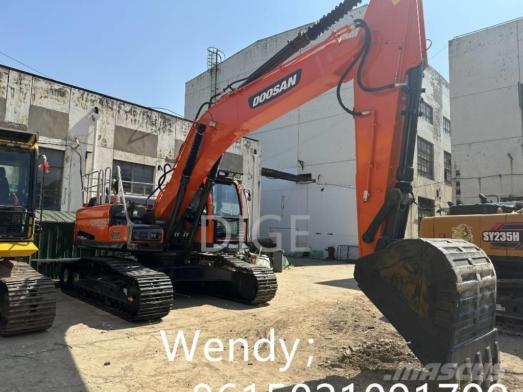 Doosan DX 300 Midi rýpadlá 7 t - 12 t