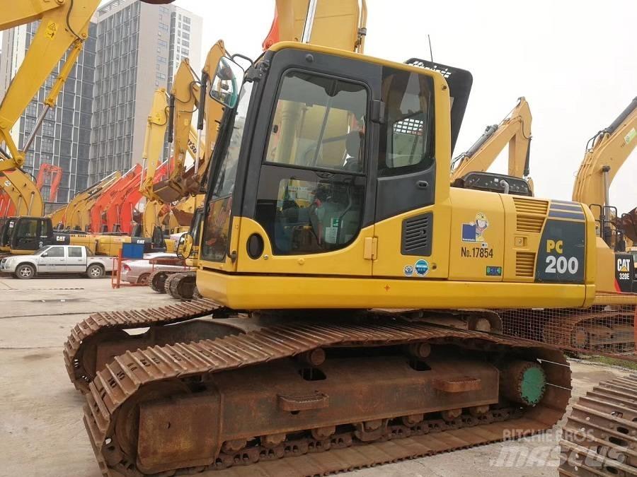 Komatsu pc200-8 Pásové rýpadlá