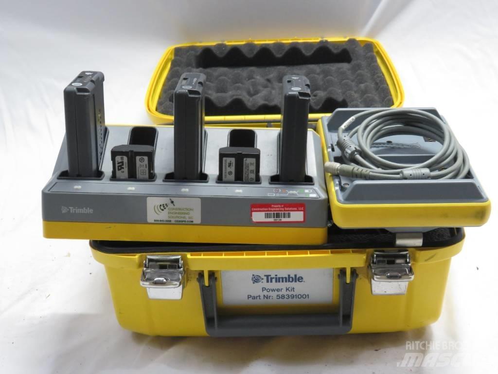 Trimble SPS930 Ďalšie komponenty