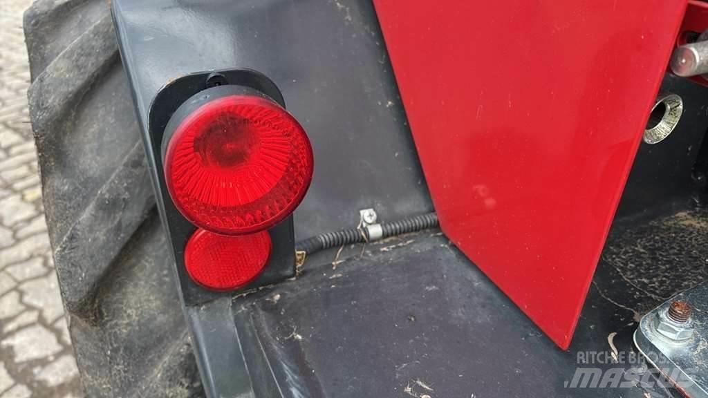 Schäffer 4670 Kolesové nakladače