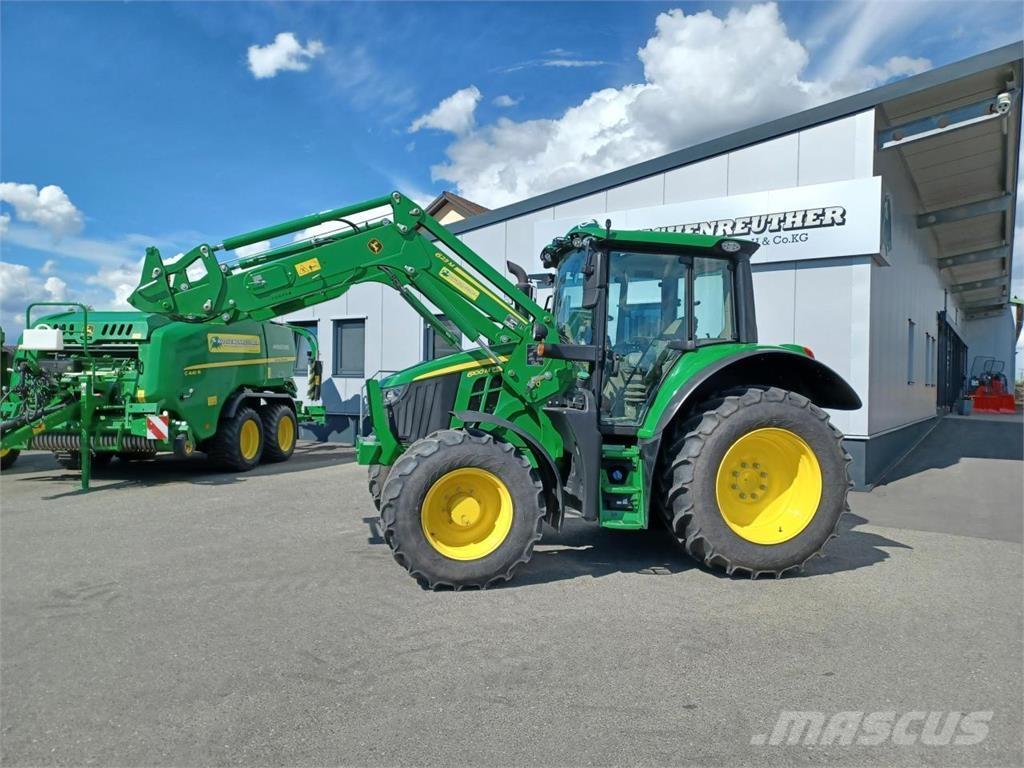 John Deere 6100M Traktory