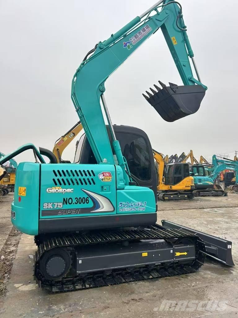 Kobelco SK 75 Pásové rýpadlá