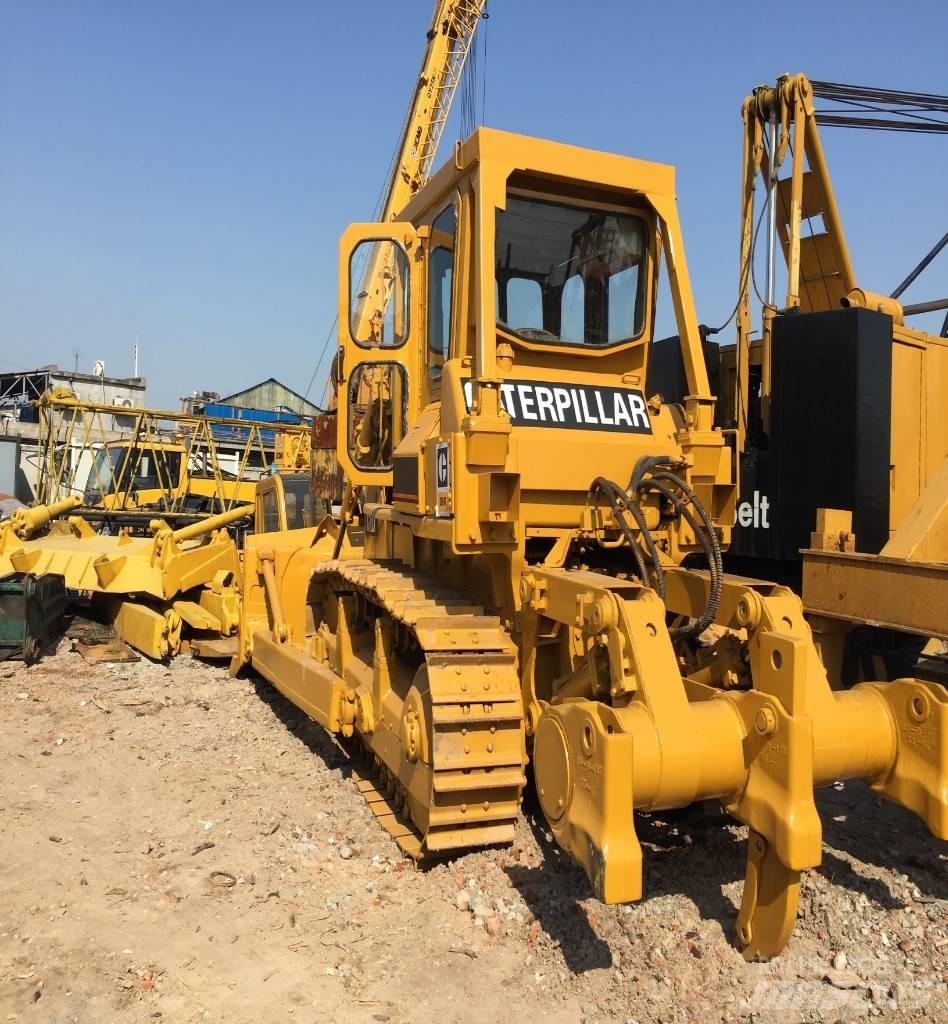 CAT D 8 K Pásové dozéry