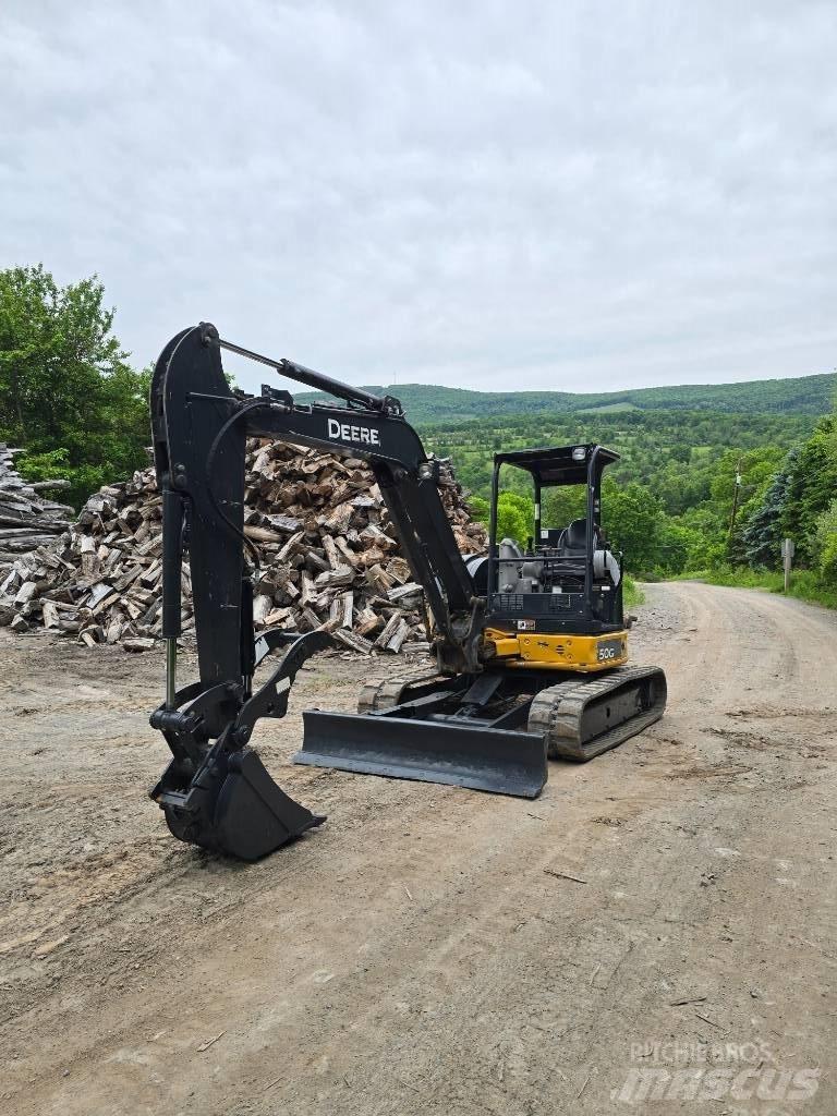 DEERE 50G Mini rýpadlá < 7t