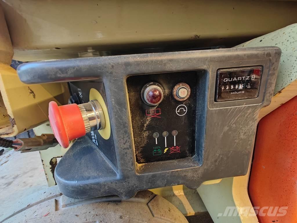 JLG 1930 ES Nožnicové zdvíhacie plošiny