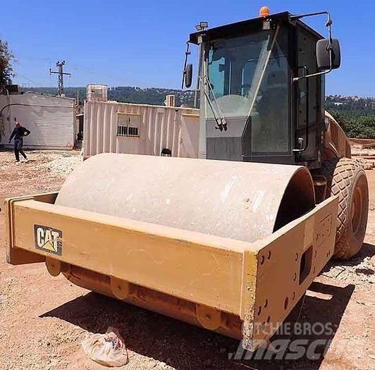 CAT CS64B Kompaktory