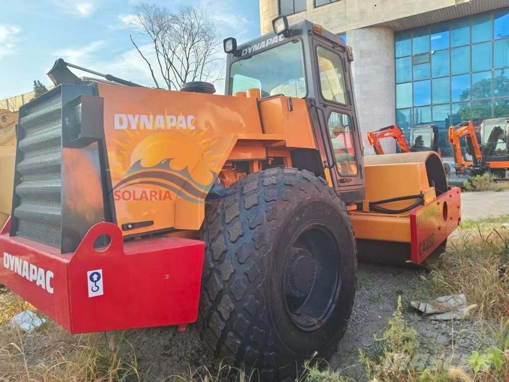 Dynapac CA 25 D Ťahačové valce