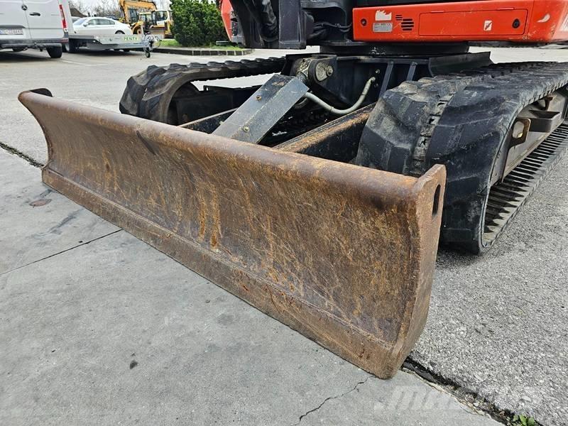 Kubota KX 080-4 Midi rýpadlá 7 t - 12 t