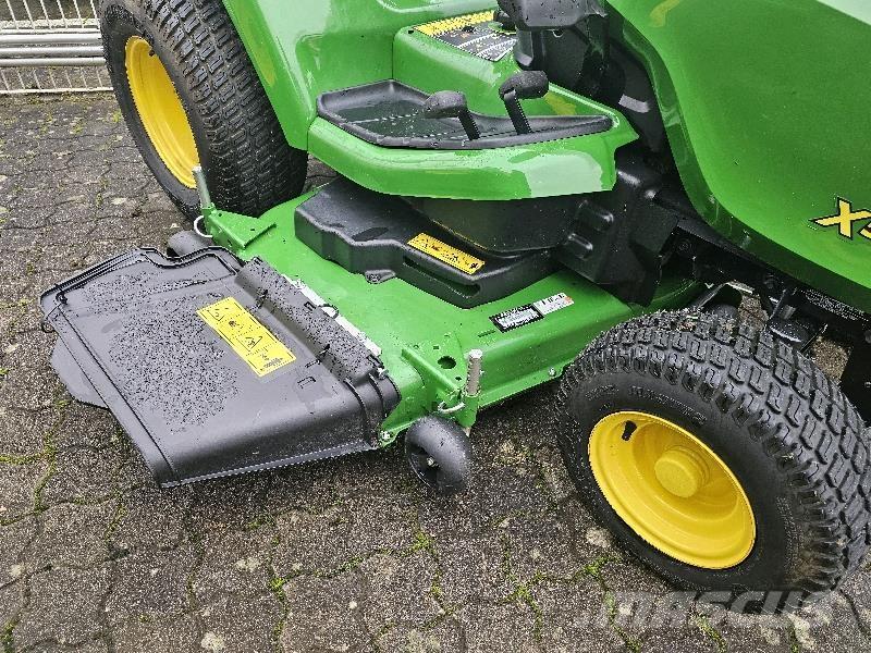 John Deere X584 Žacie stroje