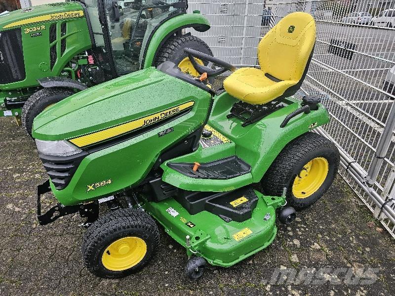 John Deere X584 Žacie stroje