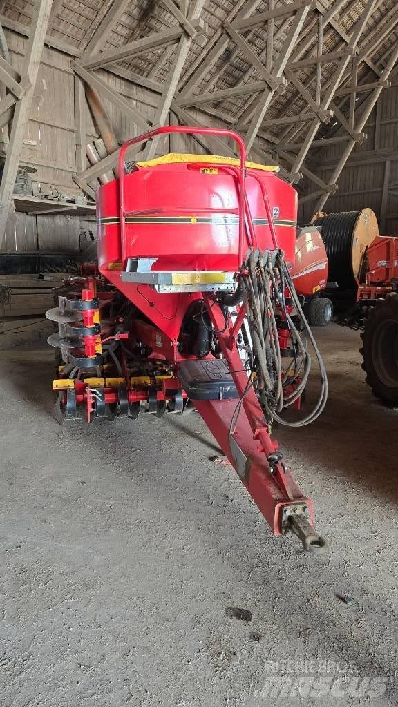 Väderstad Spirit 400 Mechanické sejačky